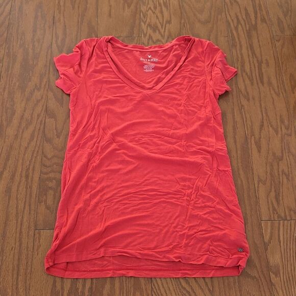 Tshirt size  s - Picture 1 of 4